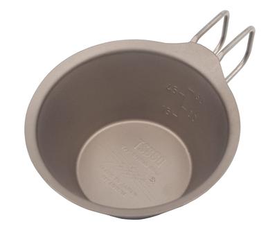 TSBBQ Sierra Cup aus reinem Titan [Hergestellt in Tsubame-Sanjo] (Titan Shella Cup 100 TSBBQ-027) Eine Sierra-Cup aus Titan, die keine gewellten Kanten hat, hat eine