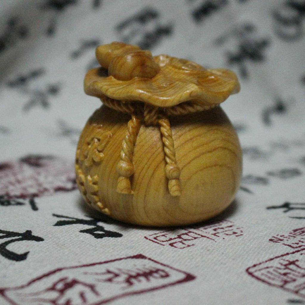 Hand-Carved Solid Wood Wealth-Attracting Money Bag Ornament