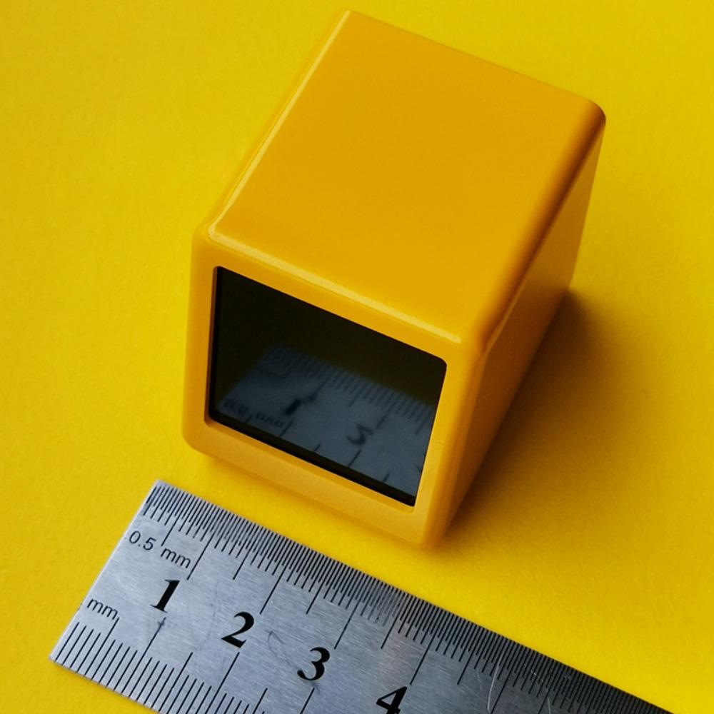 

Real-Time Bitcoin Ticker Stock & Crypto Price Display Weather Time Clock Futures Trading жовтий