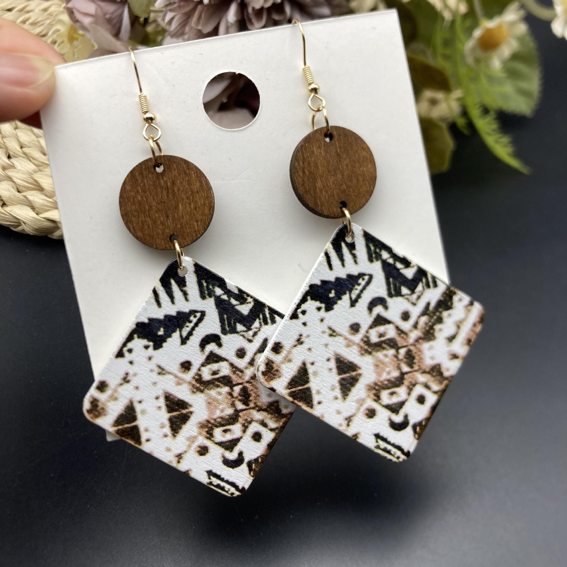 European Ethnic Geometric Wooden Earrings - Retro Fashion Versatile Style