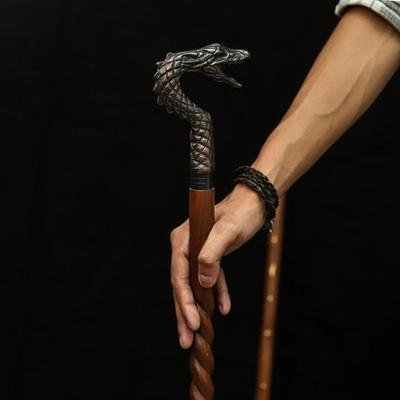 Bengala de Madeira de Luxo com Punho de Cobre Antigo Bengala Entalhada à Mão para Suporte ao Caminhar Presente Funcional para Homens Colecionadores