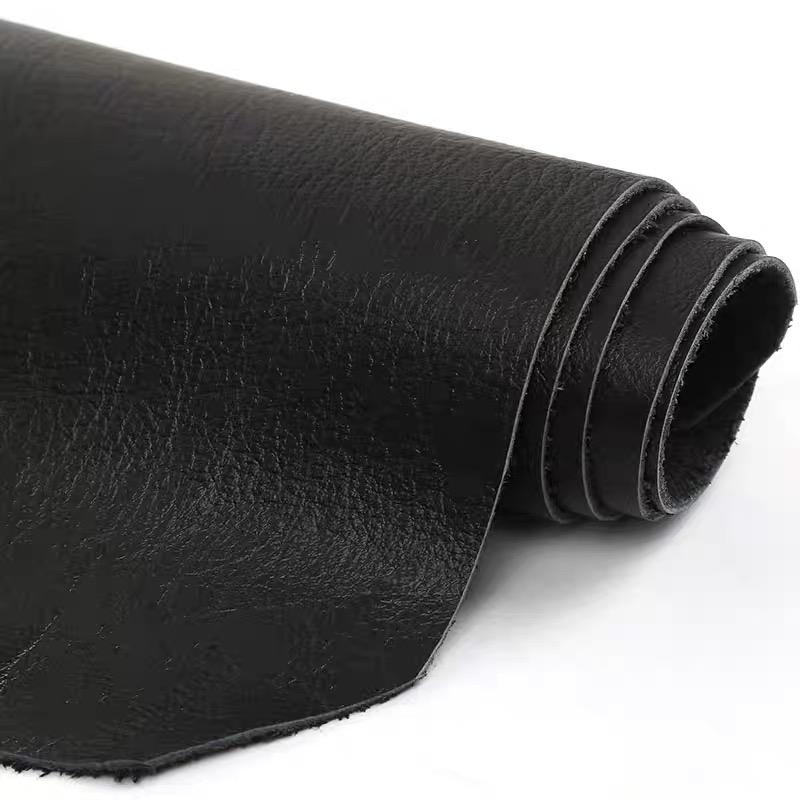 

Fine grained cowhide, black top layer genuine leather, high gloss, natural drop pattern, car sofa, seat, headboard soft package, 21x14cm