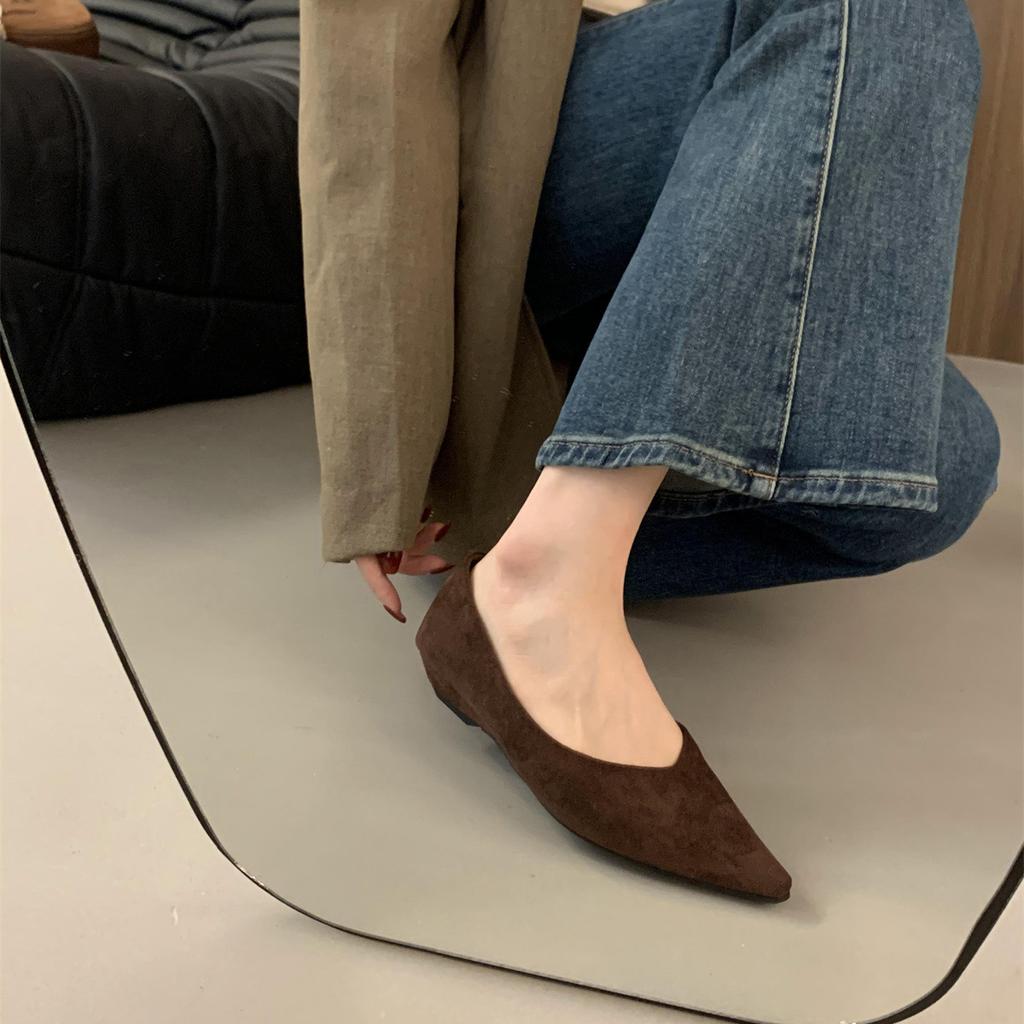 Evening wind temperament pointed head shallow mouth single shoes women's spring and autumn suede commuting casual thick heel one pedal women's shoes