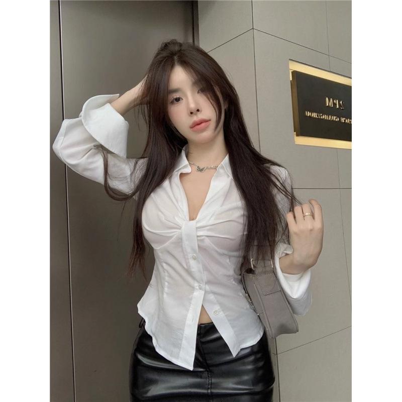 Women's White V-Neck Long-Sleeve Blouse - French Chic, Slimming Ruched Design for Autumn & Summer