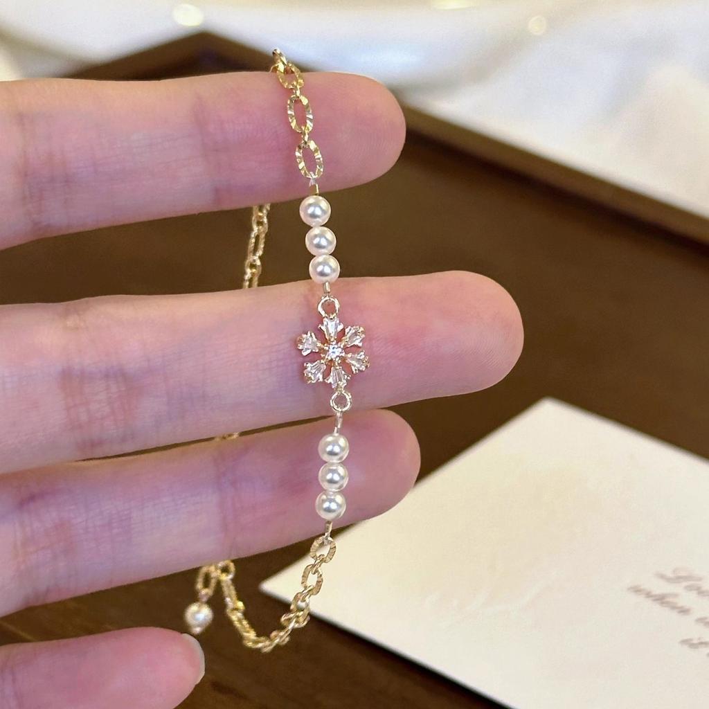 Snowflake Zircon Shijia Pearl Bracelet Does Not Fade, Autumn And Winter Niche High-End Beaded New Chinese Jewelry