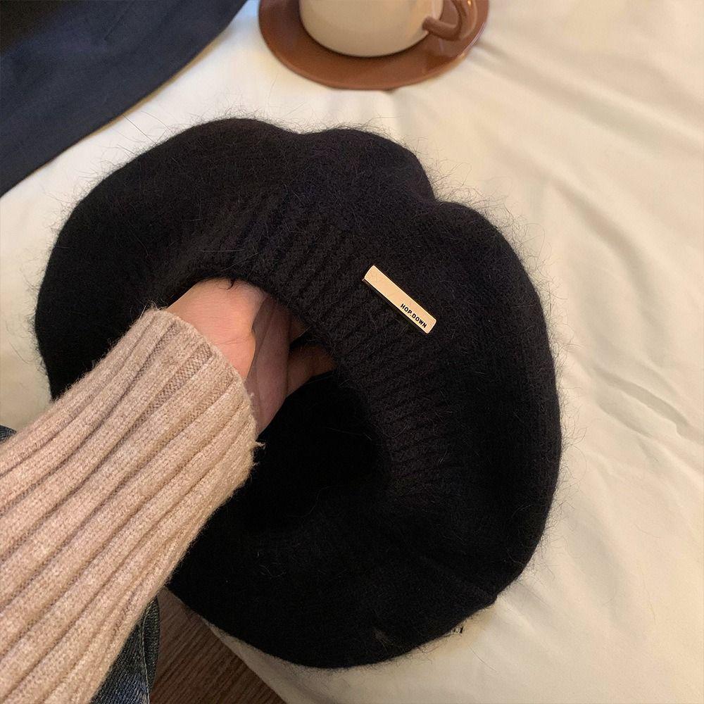 

Retro Metal Label Knitted Beret Korean Style Autumn Winter British Painter’s Hat Warm Cloud Hat