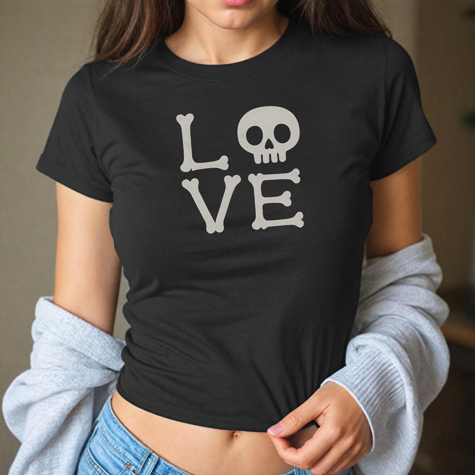 Y2K Baby Tee: LOVE & Skull Graphic 90s Crop Top 2XL