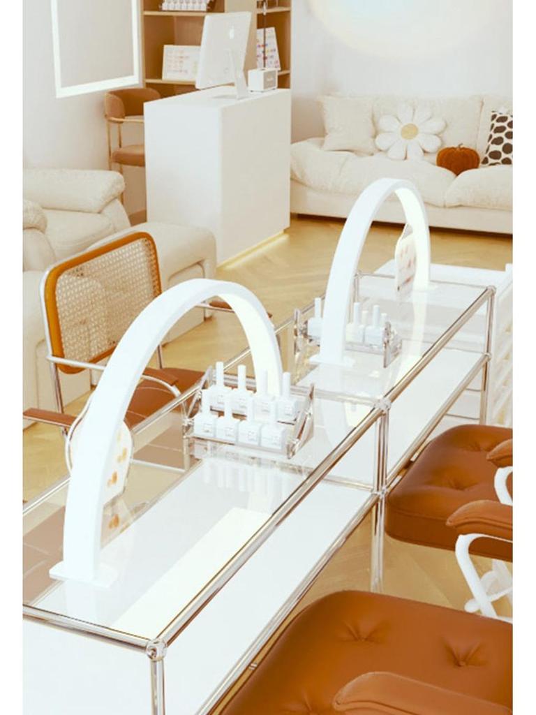 LED Half-Moon Nail Lamp: Curved Eye-Protection Light for Beauty Salons