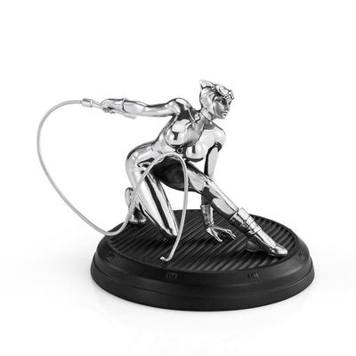 Estatueta de Estanho da Mulher-Gato da Royal Selangor