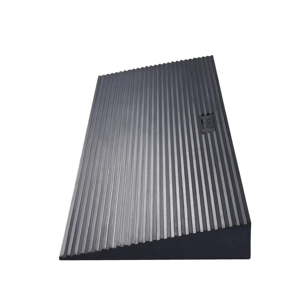 1.2" Rise Cuttable Threshold Ramp for Sweeping Robot, 35.4" Wide Natural Rubber Wheelchair Ramp, Non-Slip Solid Rubber Ramp with Double-Sided Tape for