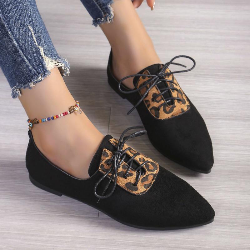 Large size leopard print single shoes women's autumn new pointed flat bottom suede casual shoes comfortable lace-up women's shoes