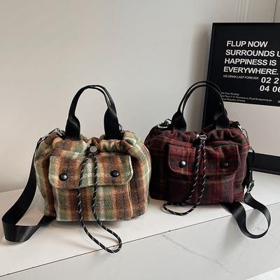 Pruhovaná kostkovaná taška tote pro ženy Podzimní a zimní vlněná crossbody taška Ležérní stahovací taška přes rameno Kabelka