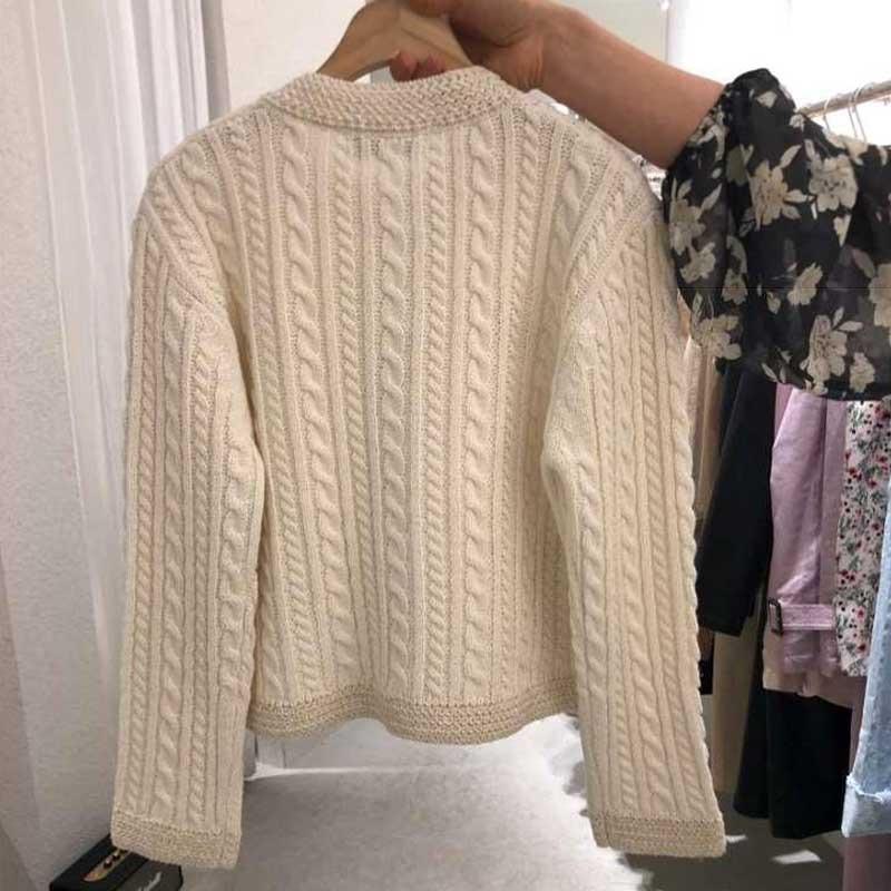 Short Knitted Cardigan Women's Solid Color Pearl Button Warm Coat Short Top New Fashion Simple Casual Commuting Spring Autumn