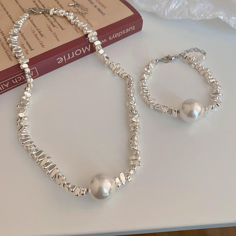High-End Irregular Silver Pearl Necklace & Clavicle Chain Choker Bracelet