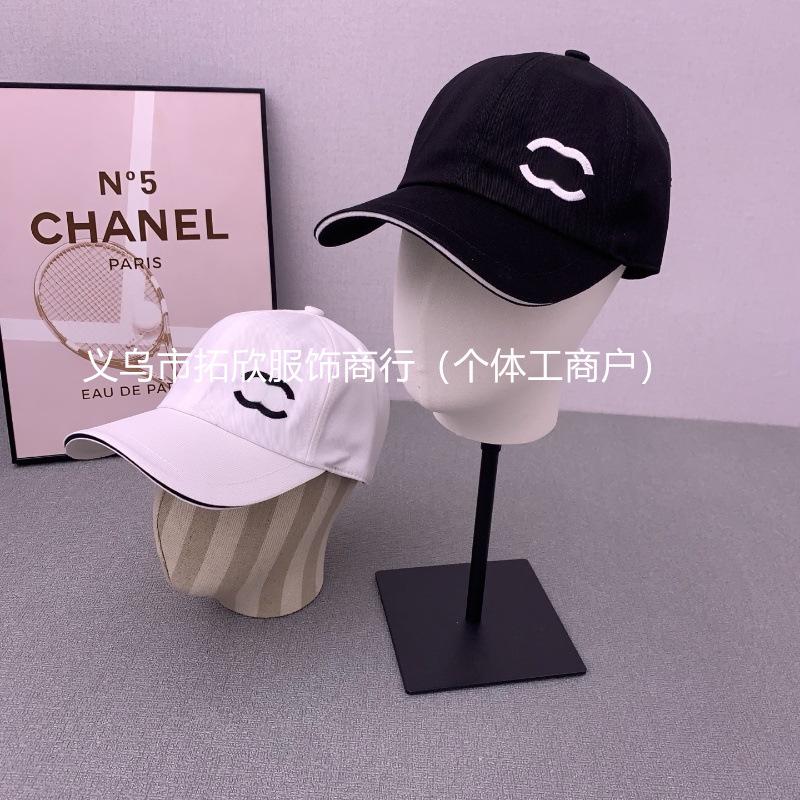 European and American correct version of the new fashion Xiaoxiangfeng baseball cap casual couple cap versatile sun hat