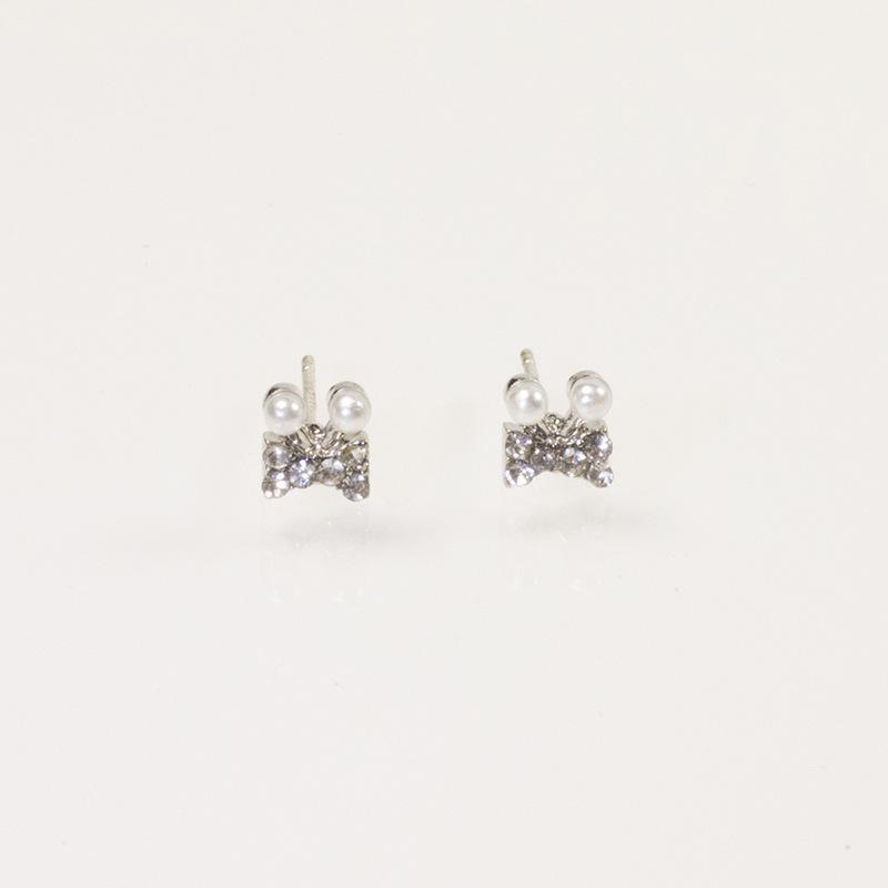 

S925 silver needle pearl small crab stud earrings female Korean version cute little animal stud earrings New Year s ear female срібний