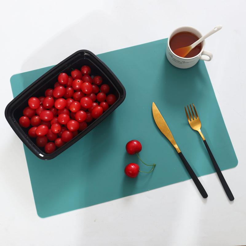 1PC NEW Silicone Waterproof Placemat Table Mat Heat Insulation Anti-skidding Washable Durable For Kitchen Dining