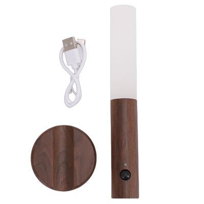 Houten Bewegingssensorlamp Binnen Oplaadbare LED Batterijgevoede Wandlamp voor Slaapkamer Gang Trap