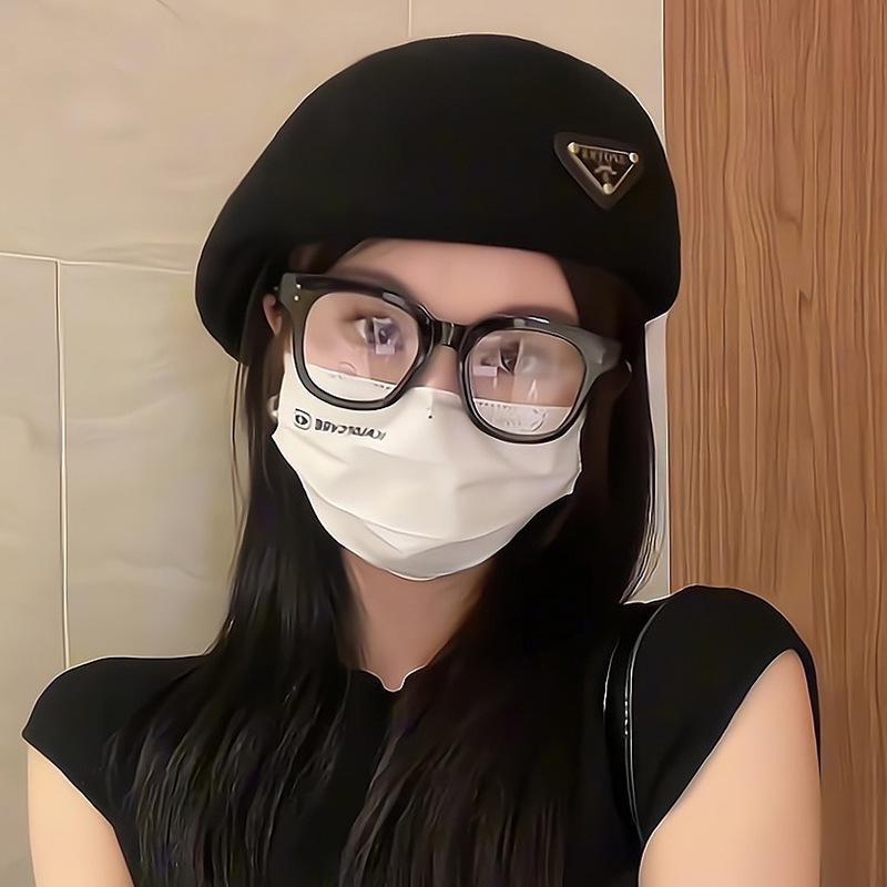 Triangle Mark Reverse Wearing Beret Women's Autumn and Winter Black Big Head Circumference Forward Hat British Face Small Painter Hat