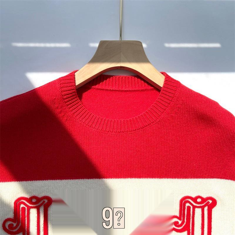 Women's Retro Classic MAX Family Wool Pullover: Round Neck, Long Sleeve, Embroidered Digital Knit, Cashmere Color Block Sweater