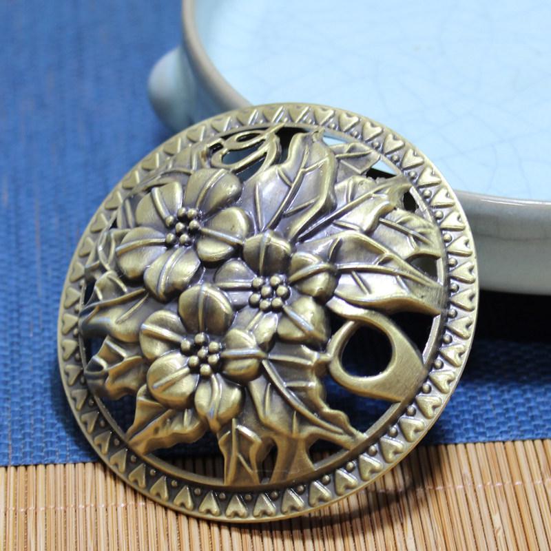 Antique-Style Porcelain Incense Burner Lid with Hollowed Design in Gold, Silver, and Red