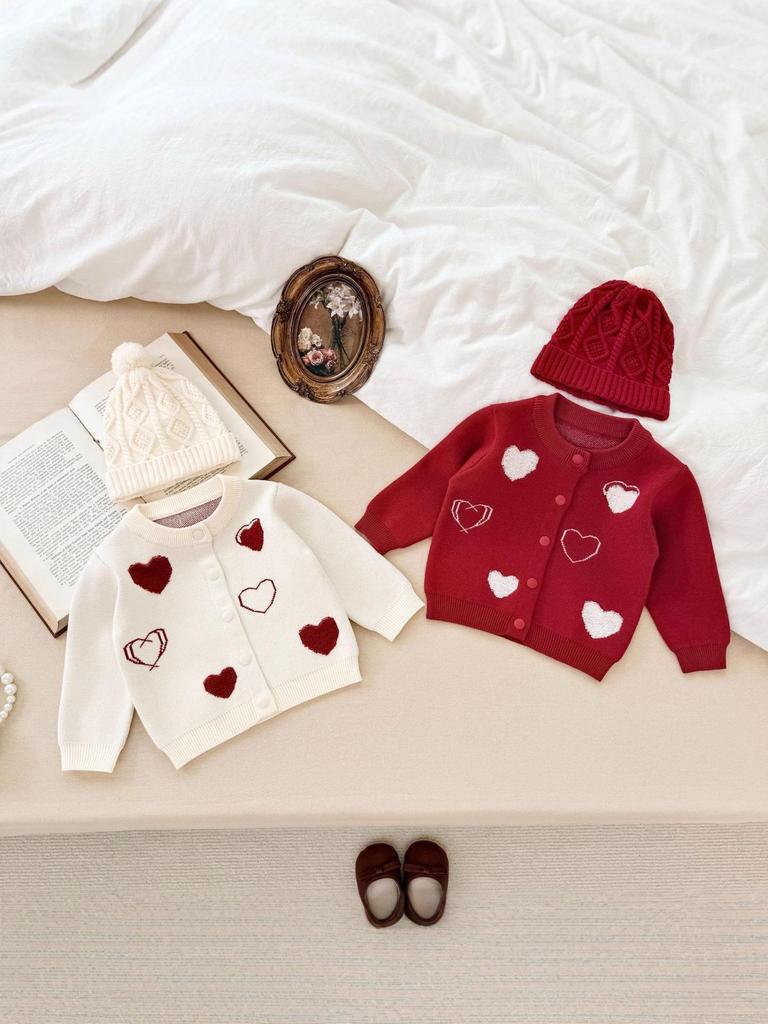 Baby Girl Korean-Style Heart Jacquard Knit Cardigan – Soft & Versatile for Autumn/Winter