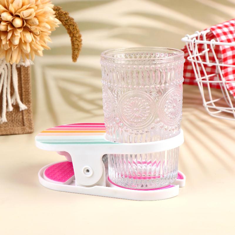 Rainbow Clip On Chair Armrest Cup Holder Portable Anti Slip Plastic Drink Holder Beach Chair Cup Holder For Beach Poolside Patio