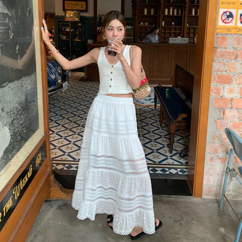 

Белая кружевная юбка А-силуэта для женщин - весна 2024 г., французский дизайн с ажурной отделкой и отделкой швом снизу One Size белый