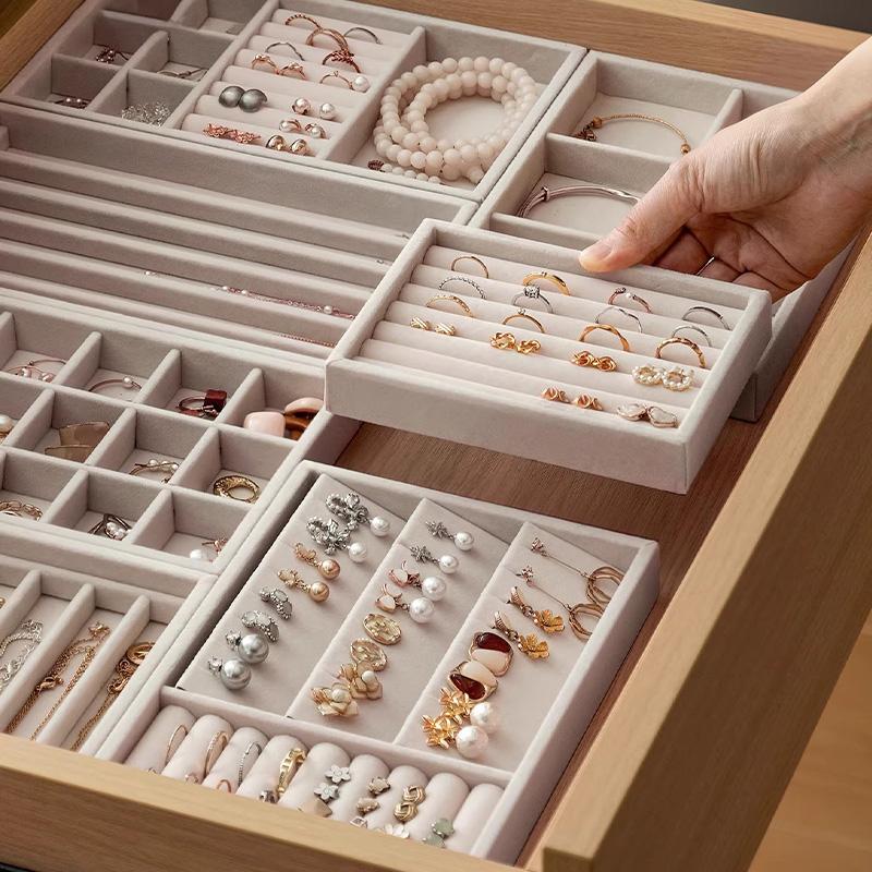 Simple Beige Grey Square Velvet Jewelry Storage Tray Display Ring Bracelet Necklace Storage Box Showcase Drawer Organizer Trays