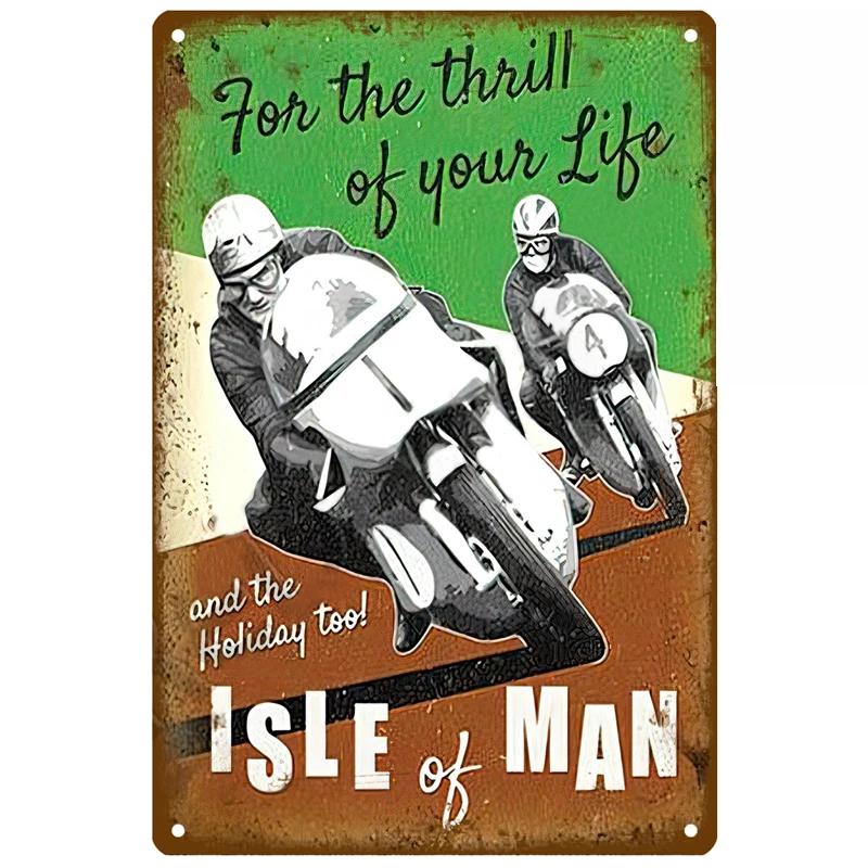 Tt Of Races Poster Vintage Isle of Man Segno di Latta Competizione Motociclistica da Corsa Retrò Placca in Metallo Arrugginito Shabby Decorazione per la Casa