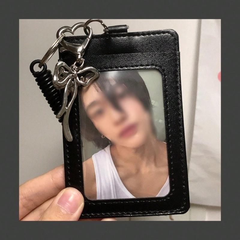 Siyah PU Deri Gümüş Kedi Fiyonk Kolye Fotoğraf Kartı Tutucu Öğrenci Kampüs Kartı Kimlik Kartı Tutucu Kpop