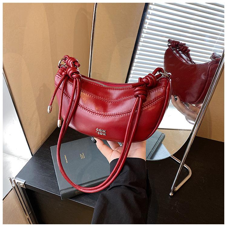 Simple and trendy underarm dumpling bag women's 2025 spring Korean version fashionable versatile shoulder bag niche high-end women's bag