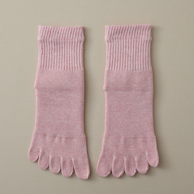 

Women s Winter Anti-Odor Five-Toe Mid-Tube Socks - Thick, Warm, Sweat-Absorbent Cotton Terry. Women 36-40 (One size)