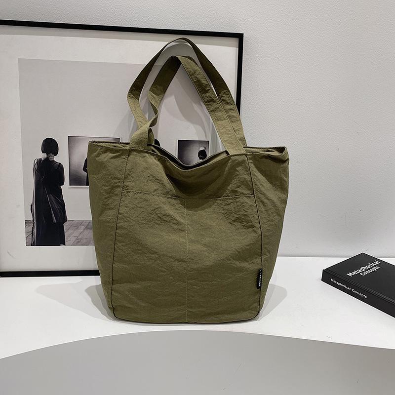 Japanese Aesthetic, Foreign Style, Personalized Leisure Shoulder Bag, Female Student Class Handbag, Niche Commuter Tote Big Bag