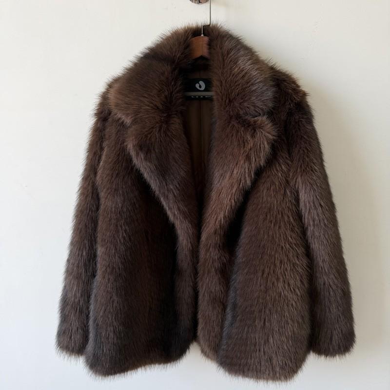 Womens Faux Fur Coat 2026 Winter Warm Loose Street Style Jacket With Pockets Mid-Length