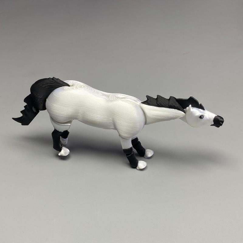 3D-печатная статуэтка лошади Гибкие подвижные конечности Коллекционная фэнтезийная фигурка С гривой и хвостом