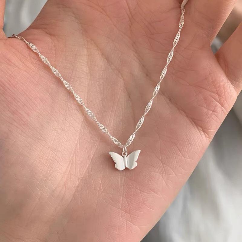 Elegant Korean Style Butterfly Necklace - Women's Summer Light Luxury Choker Clavicle Chain