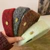 Flauschige Stirnbänder im koreanischen Stil für Damen, Weiche Gestrickte Haarbänder mit goldenem Logo, Trendige Haaraccessoires für den täglichen Gebrauch & Party