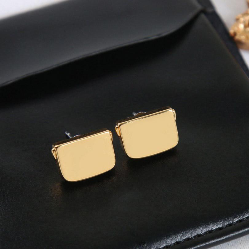 2023 New Vintage Popular Brand Earrings Luxury Jewelry for Women Fashion Square Designer Eardrop Fine Quality Women's Ear Stud