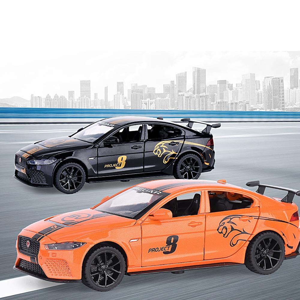 Maßstab 1:32 Jaguar Sport-Druckgussauto-Modellspielzeug, zurückziehbares Spielzeugfahrzeug mit Ton und Licht für Kinder, Kleinkinder, Jungen und Mädchen, Geschenkkollektion