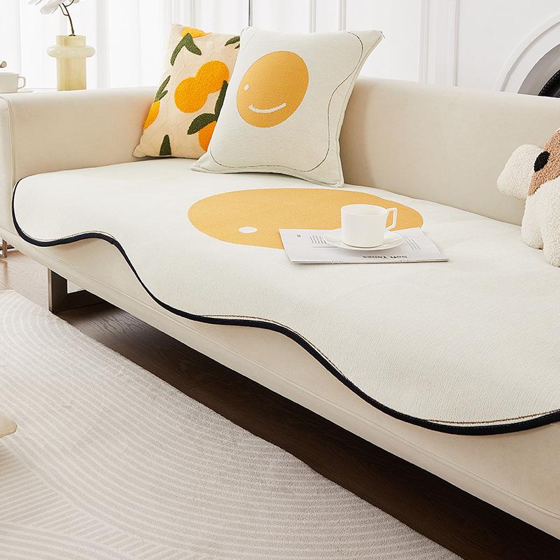 

Подушка для дивана Four Seasons Универсальная противоскользящая форма Подушки для сидений в гостиной неправильной формы Черно-белый клетчатый нескользящий чехол для дивана Полотенце 70*70cm