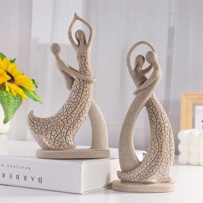 European Style Sandstone Couple Figurine—Romantic Resin Decor for Valentine's Day