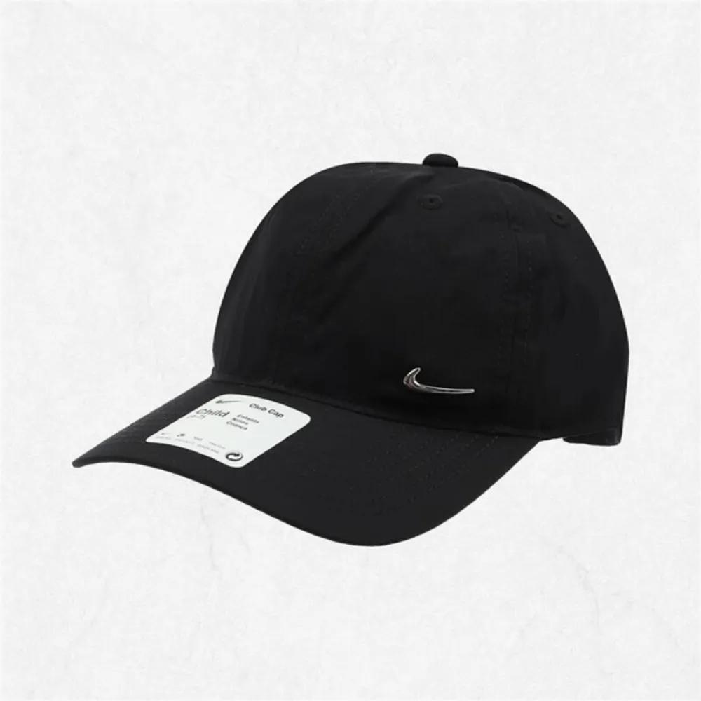 DF Swoosh Club Cap (A252CA232P) 2384500 Black (BK)