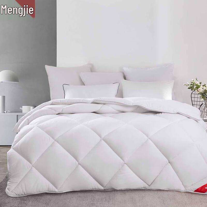 Mengjie All-Season Soft Duo Fiber Comforter