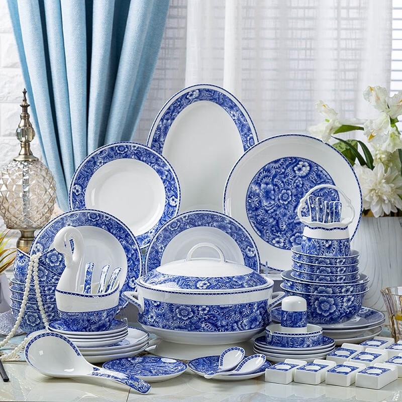 LISM 60-Piece Blue and White Underglaze Ceramic Dinnerware Set