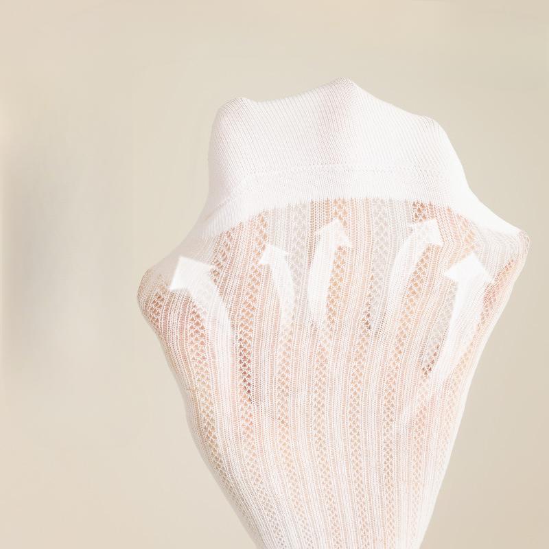 Women's Spring and Summer Thin Short Socks with Perforated Mesh, Breathable and Antibacterial, Ballet-style Embroidered Bow Cotton Socks