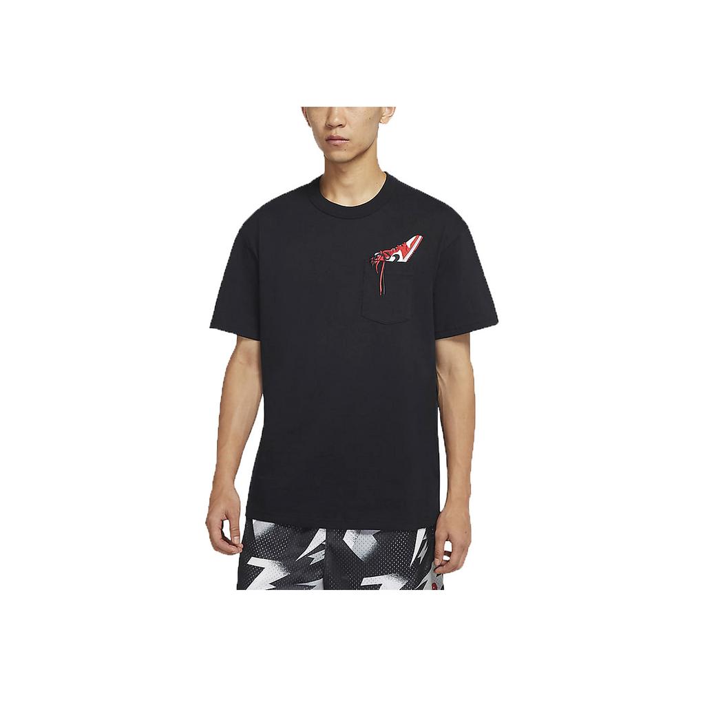 Pánské tričko s krátkým rukávem s výšivkou a kulatým výstřihem Air Jordan 1 Pocket Sneakers Černé DO1928-010