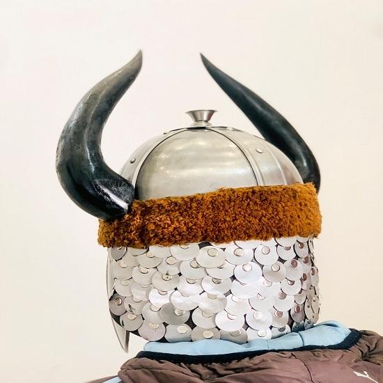 Mittelalterlicher Barbaren-Rabenhelm, Conan-Barbaren-Historienhelm, Kostümreplik, tragbarer SCA LA-Helm