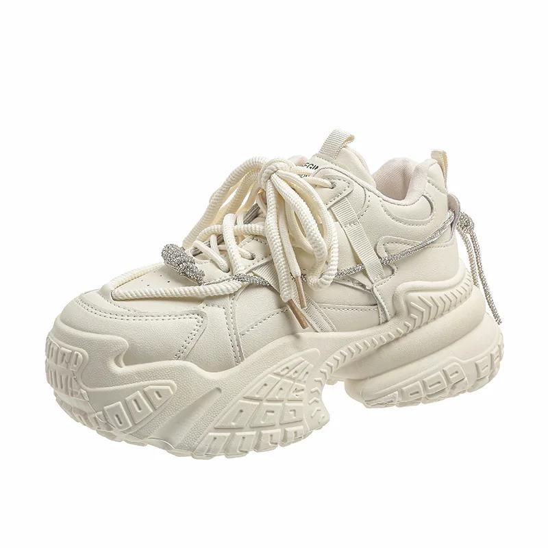 Thick Soled Inner Height Increasing Dad Shoes Women's 2025 Autumn New Fashionable Sponge Cake Soft Soled Sports Leisure Shoes