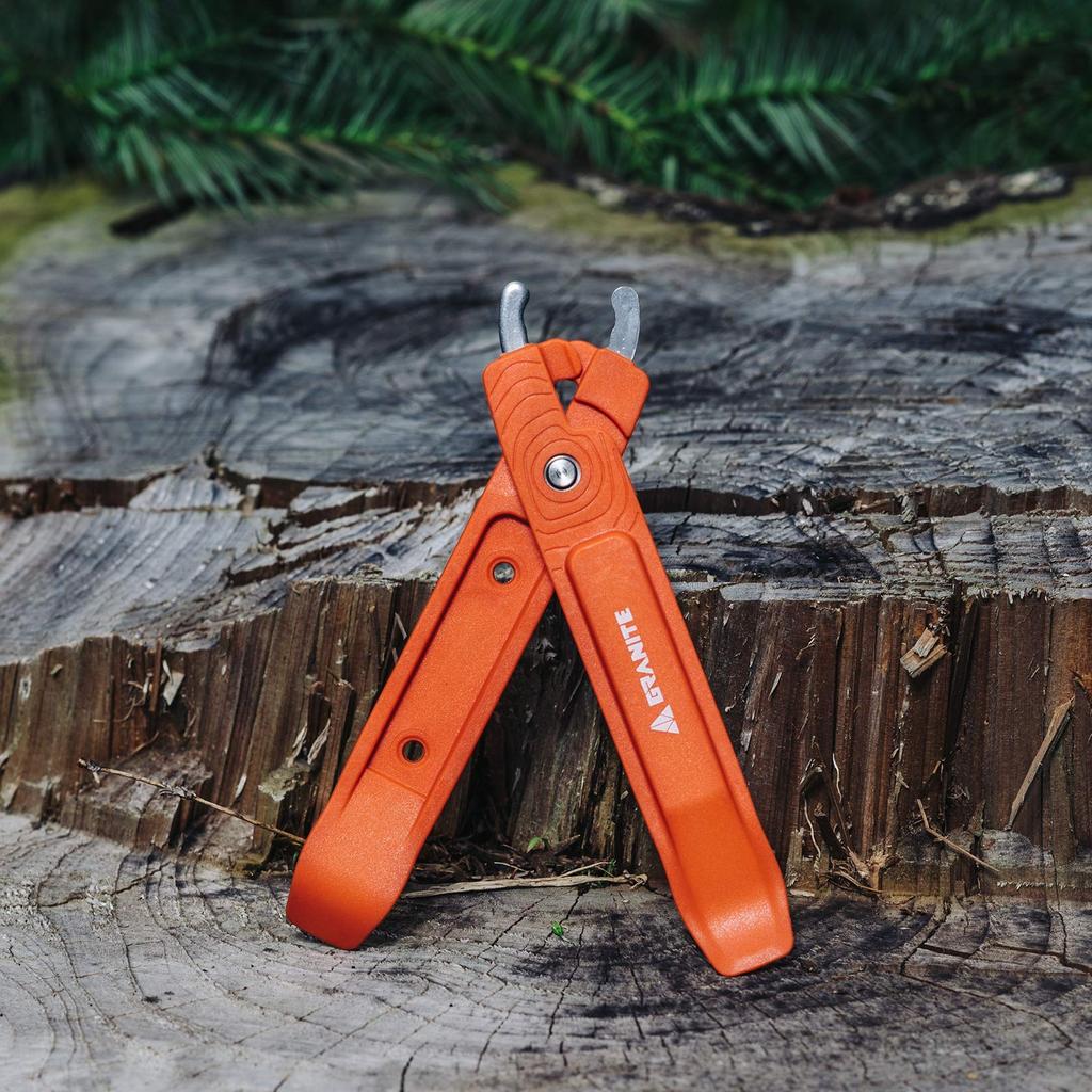 Granite Talon Tire Lever with Master Link Convenient Bicycle Tool for Easily Removing Quick Link Chains Suitable for and Road Bikes Pliers -